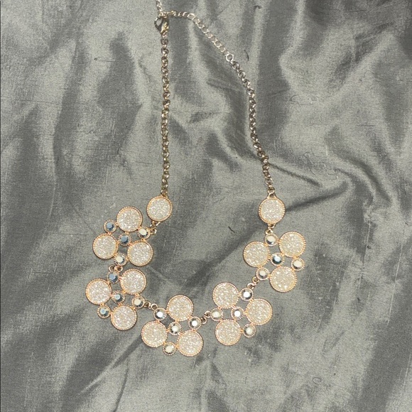 Jewelry - Sparkling Floral Statement Necklace in Rose Gold